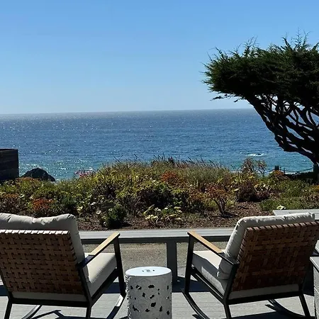 Ocean And Sunset Views - Cliff Side Cottage